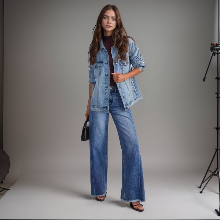 ‏Vintage Edge Wide-Leg Jeans