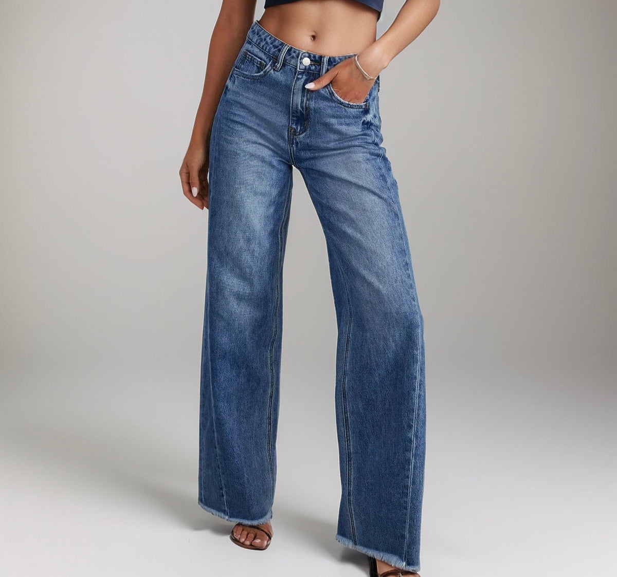 ‏Vintage Edge Wide-Leg Jeans
