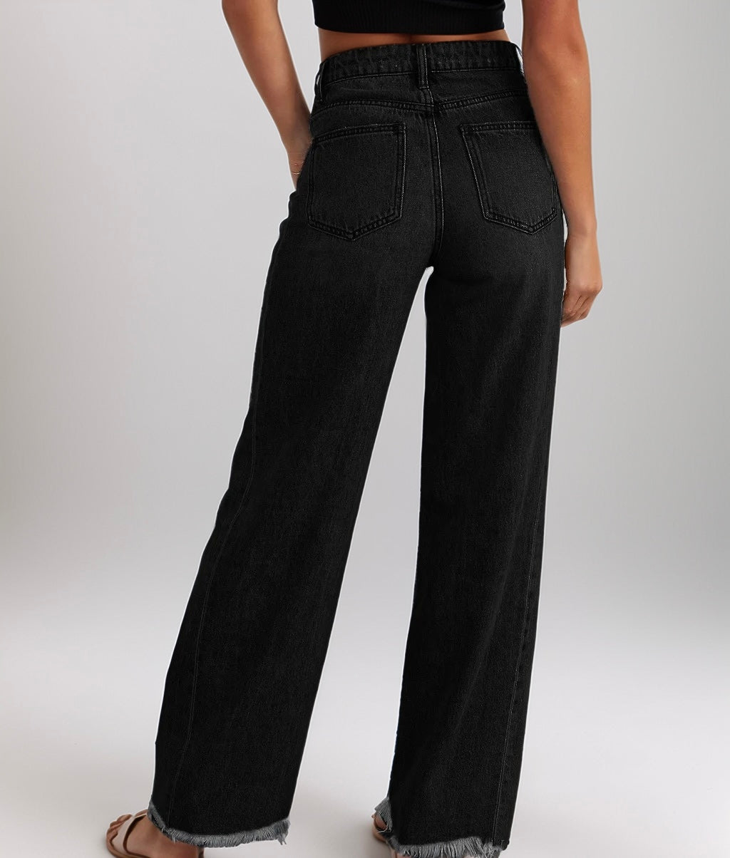 ‏Urban Chic High-Waist Jeans (Black)
